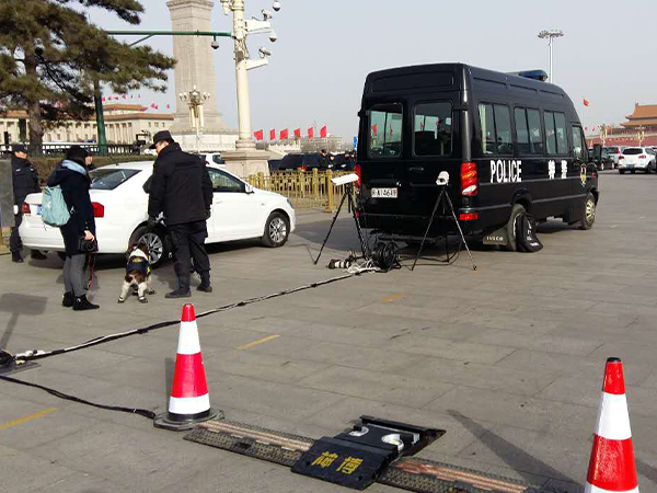 Shandong Seenboom's strict user standards have created a classic case of vehicle underbody security inspection