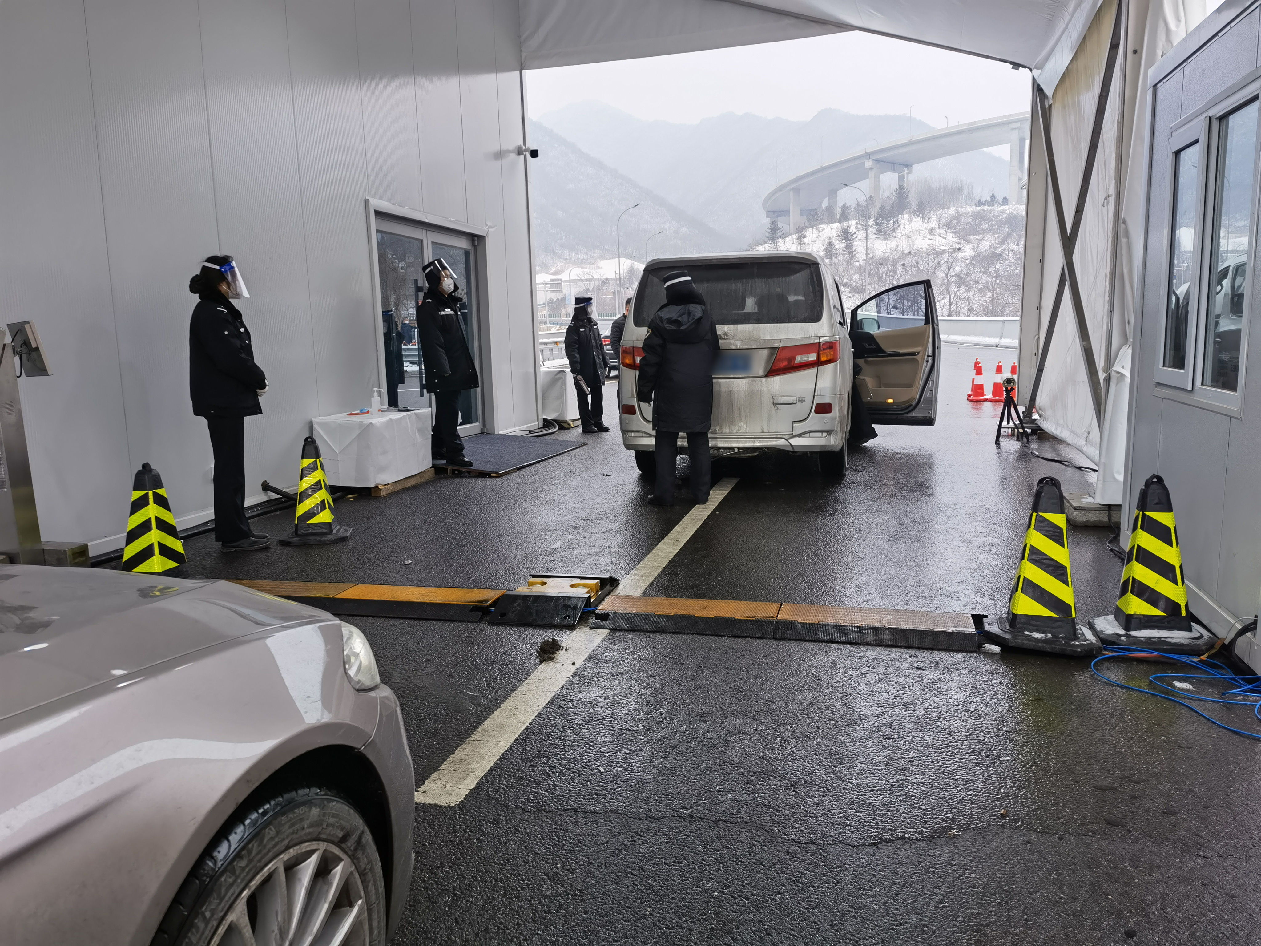 The vehicle underbody security inspection equipment was applied in the Winter Olympics